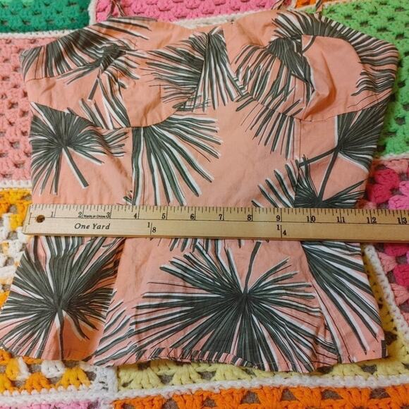 A New Day Size Medium Pink Green Palm Cropped Peplum Summer Beach Vacation Top - Picture 5 of 12